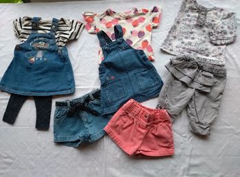 Lot 3 ensembles et 2 shorts printemps été fille 6 mois