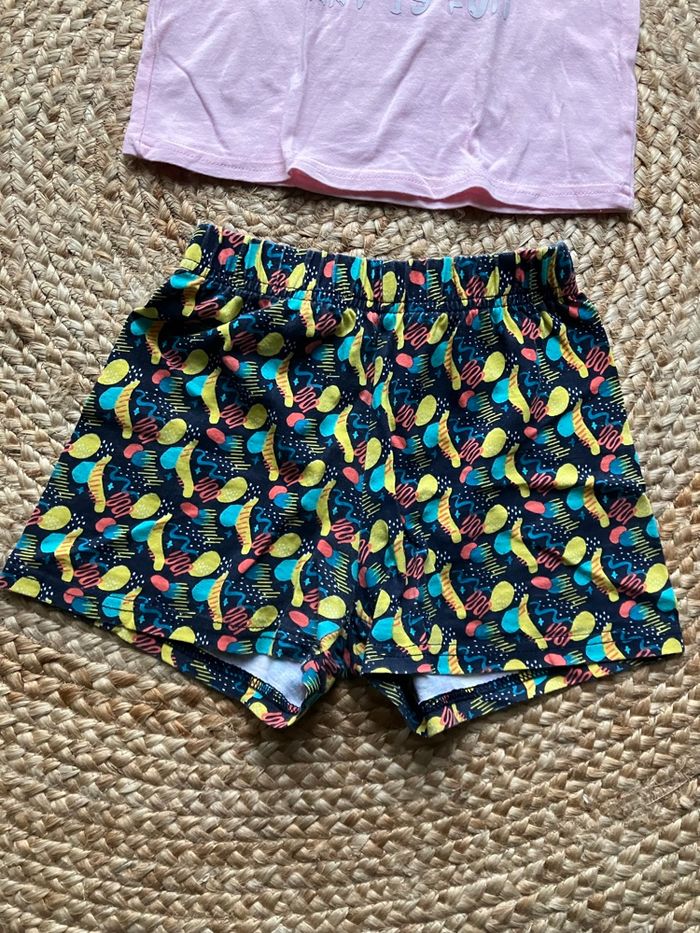 Pyjama la Twisty company 5 ans - photo numéro 2