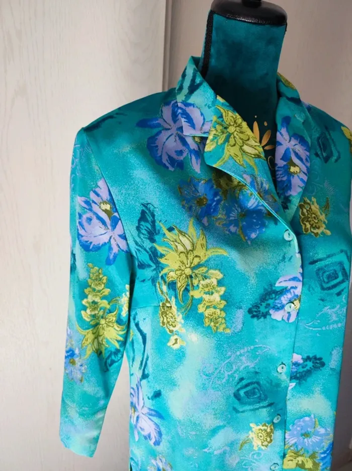 Chemise ou blazer leger - photo numéro 2