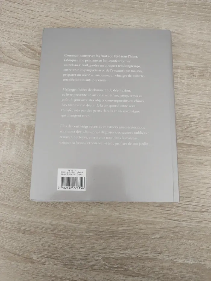 Livre les secrets de grand mère - photo numéro 2