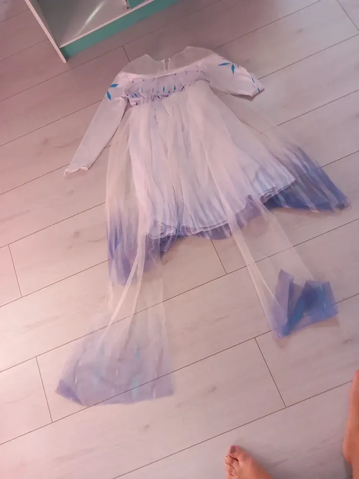 Déguisement reine des neiges 6/7 ans - photo numéro 5