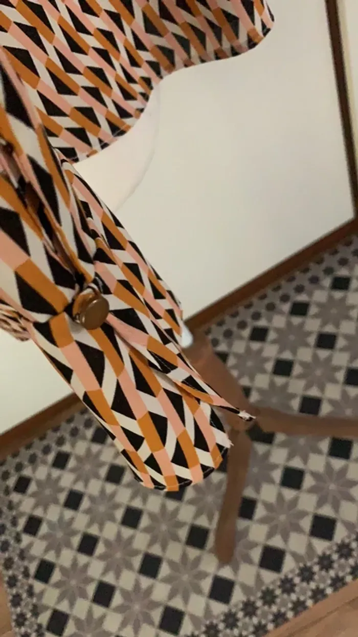 Blouse motif géométrique - photo numéro 4