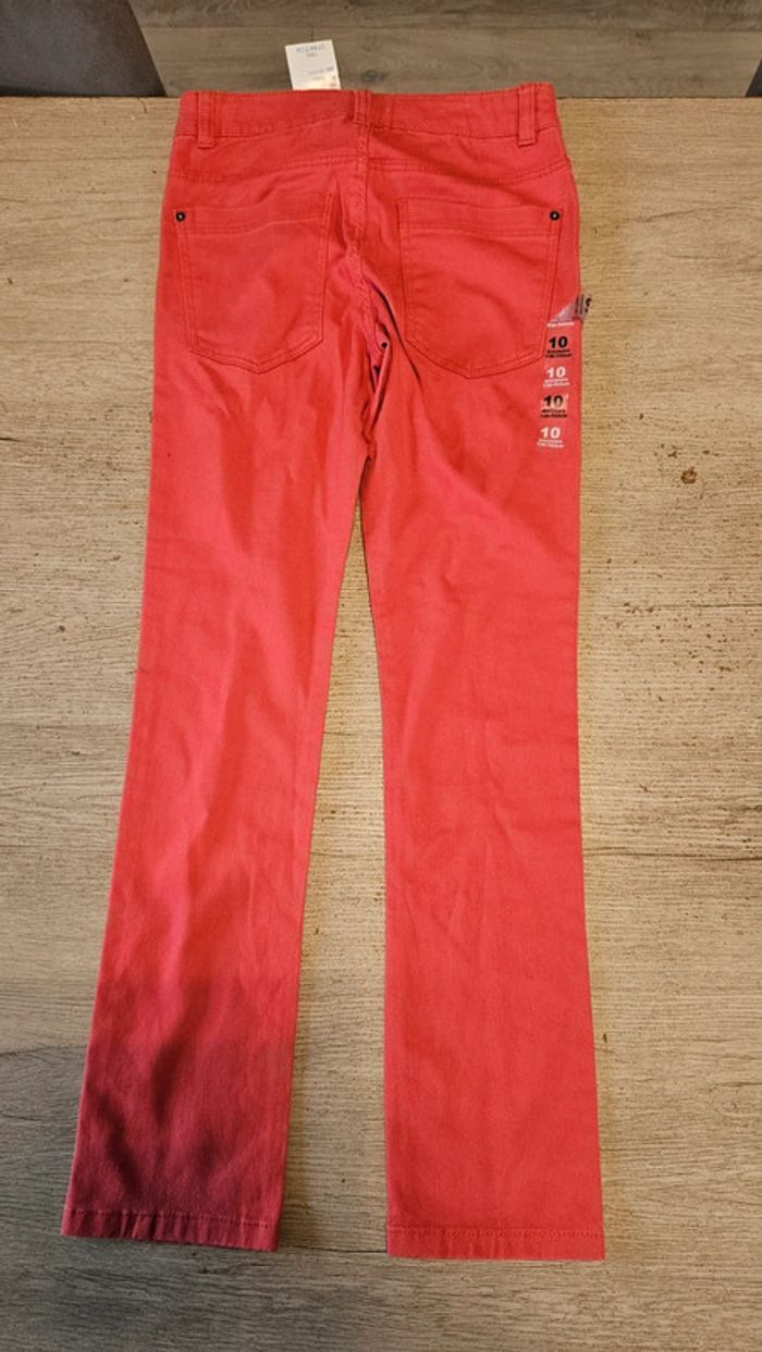Pantalon skinny fit, rouge, Kiabi, 10 ans, neuf avec étiquette - photo numéro 6