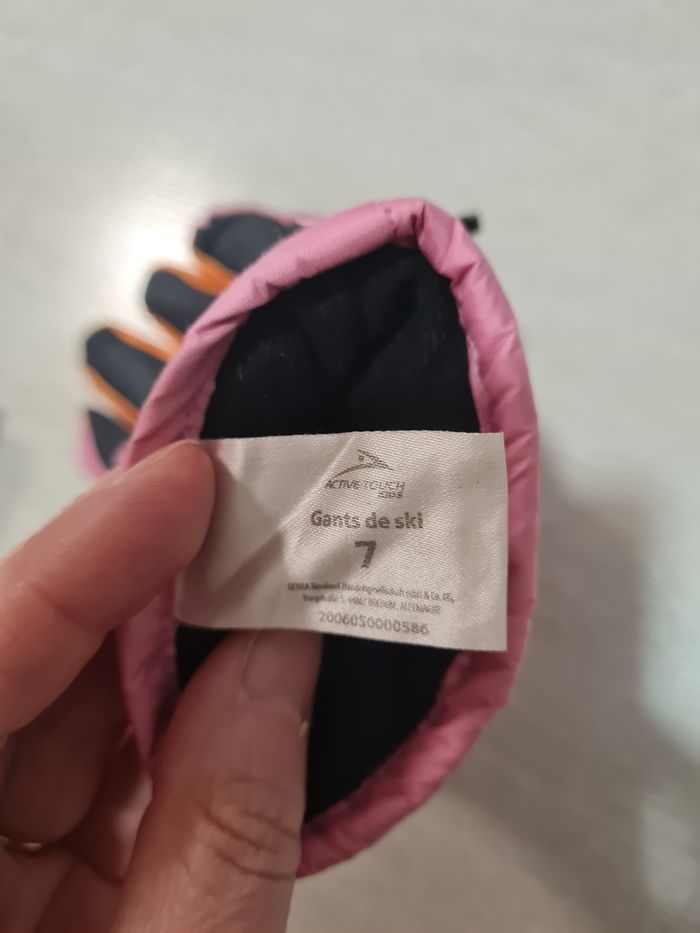Gants ski fille comme neufs - photo numéro 3