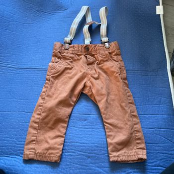 Pantalon avec bretelle