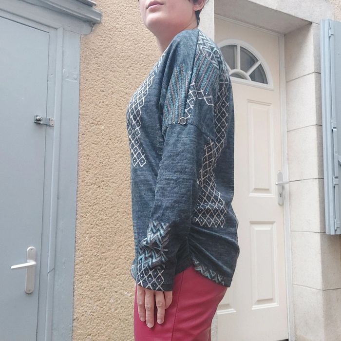 Joli pull neuf avec Cachemire - photo numéro 2