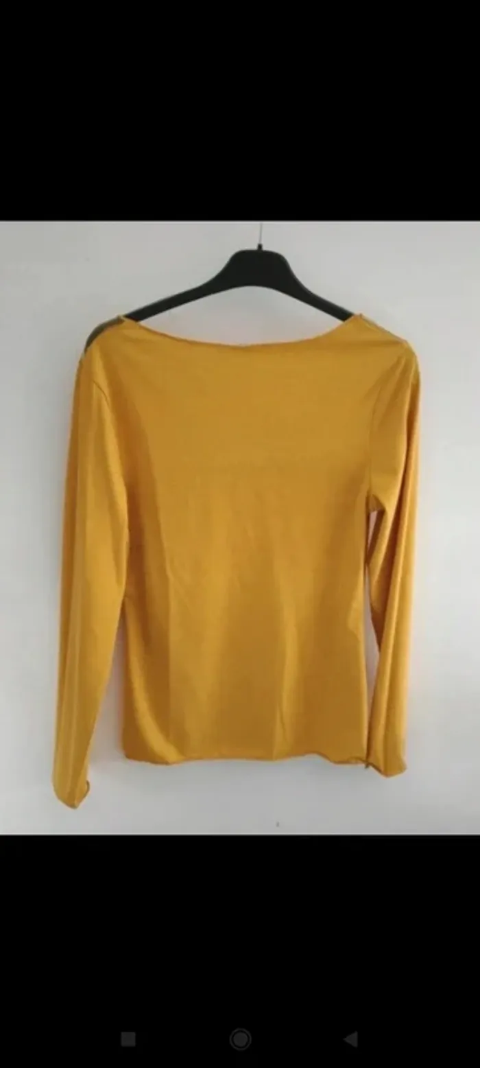 Tee-shirt femme manches longues taille S bon état - photo numéro 2
