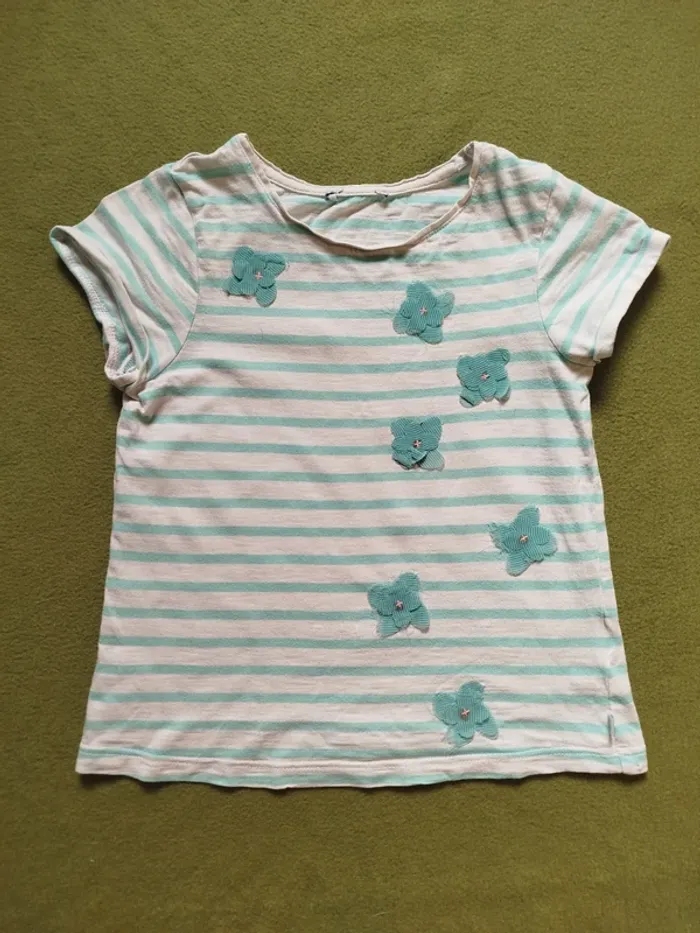Lot t-shirts 5ans - photo numéro 6