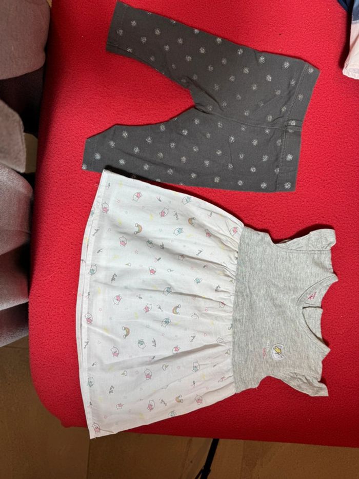 Lot 9 vêtements avec du neuf 6/9 mois - photo numéro 3