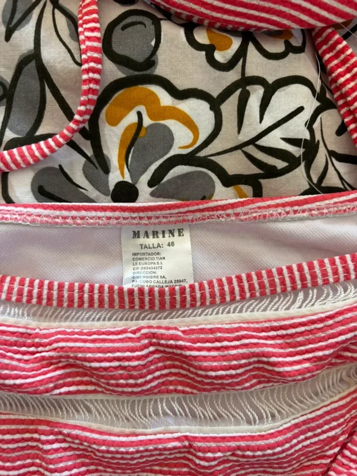 Maillot de bain 2 pièces taille 46 - photo numéro 3