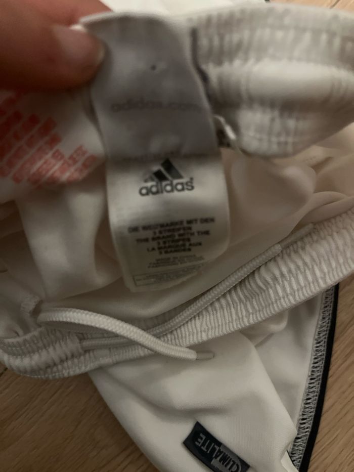 Short blanc addidas - photo numéro 2