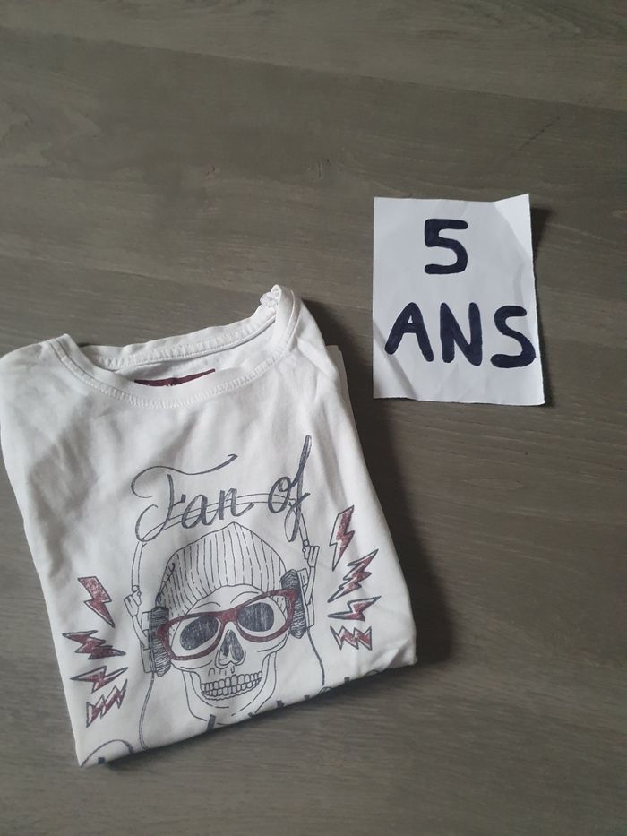 Maillot t-shirt 5ans garçon