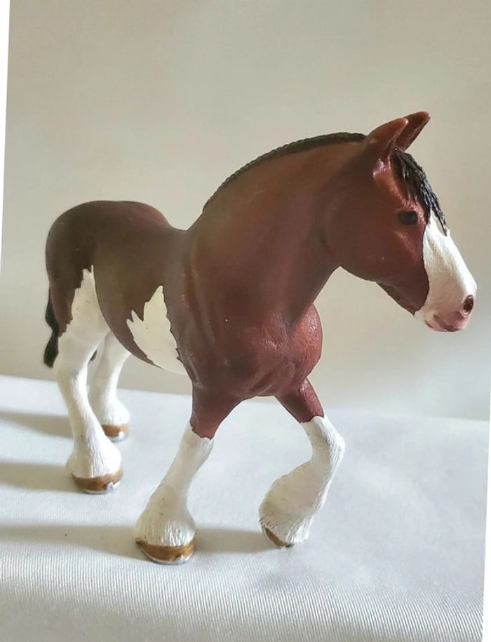 Figurine Schleich - Jument Clydesdale 13809 - photo numéro 4