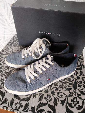 Baskets sneakers homme marque Tommy Hilfiger pointure 40