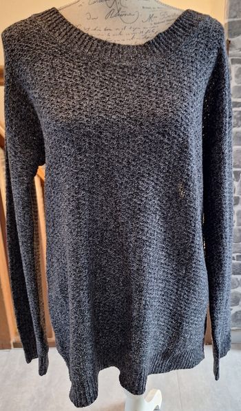 Long pull gris chiné au dos ouvert