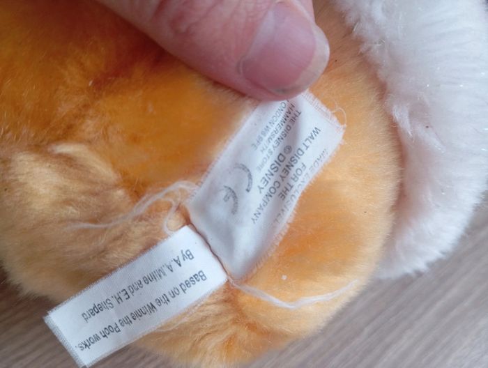 Ours winnie l'ourson pere noel 25cm - photo numéro 4