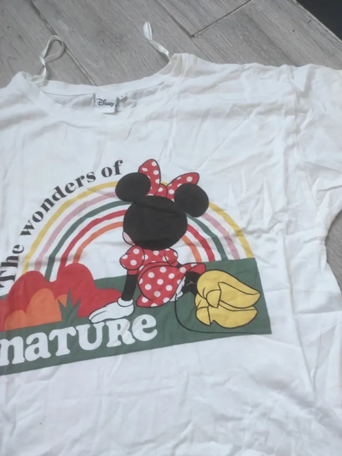 Tee shirt Minnie taille 36 - photo numéro 2