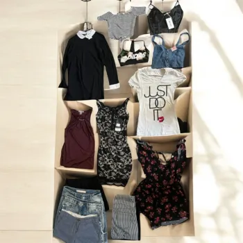 Lot vêtements femme XS - 13 pièces - Nike, Adidas, robe neuve, crop tops