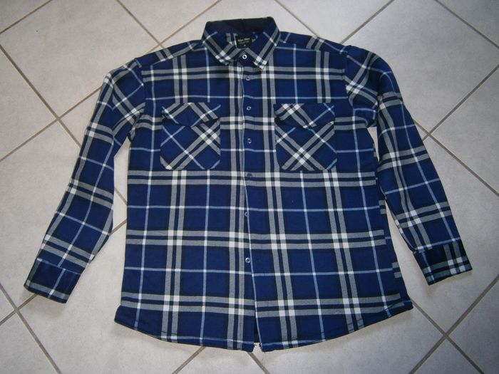 Chemise hiver à carreaux bleu marine Taille M - photo numéro 2