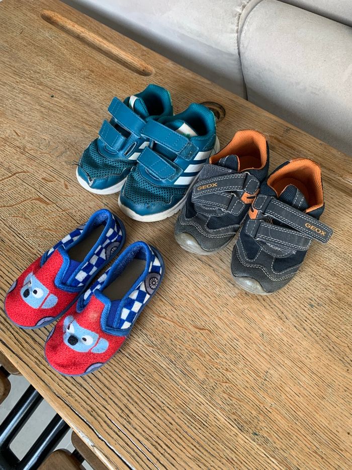 Lot chaussures taille 24 garçon