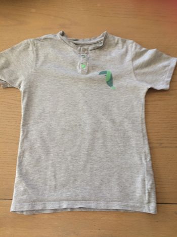 T-shirt motif toucan 8 ans