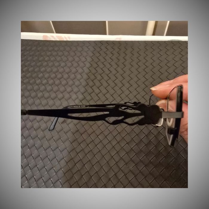 Monture de Lunettes de Vue IK Occhiali – Noire Design – Branches Découpées – Très Bon État - photo numéro 4