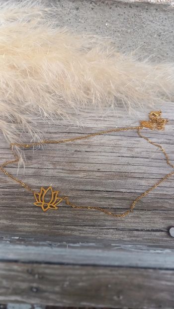 Collier tour de cou vintage