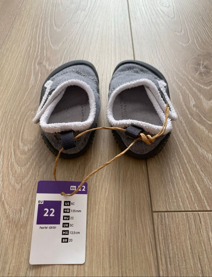 Chaussons souples et antidérapants Decathlon - photo numéro 3