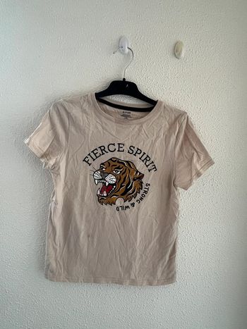 T-shirt kiabi taille 10 ans 💫