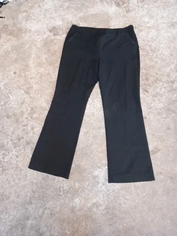 🩳pantalon noir à pince  viscose T44