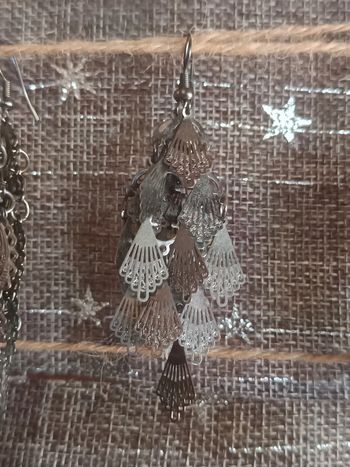 Boucles d'oreilles métal argenté neuves