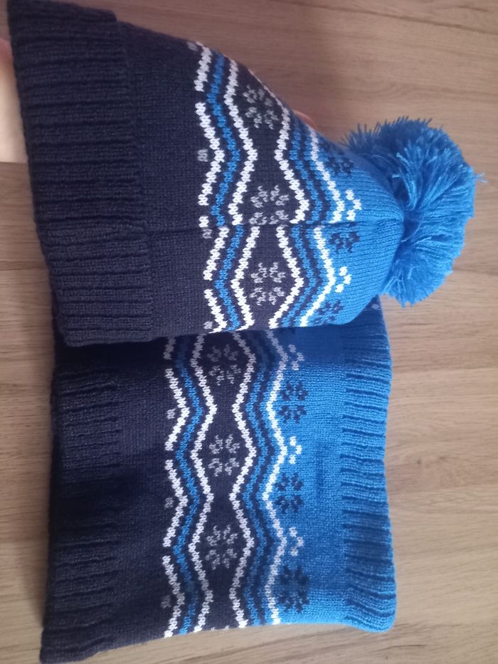 Ensemble bonnet gants snood - photo numéro 4