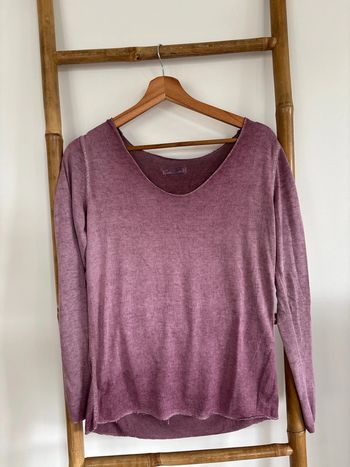 pull violet très léger
