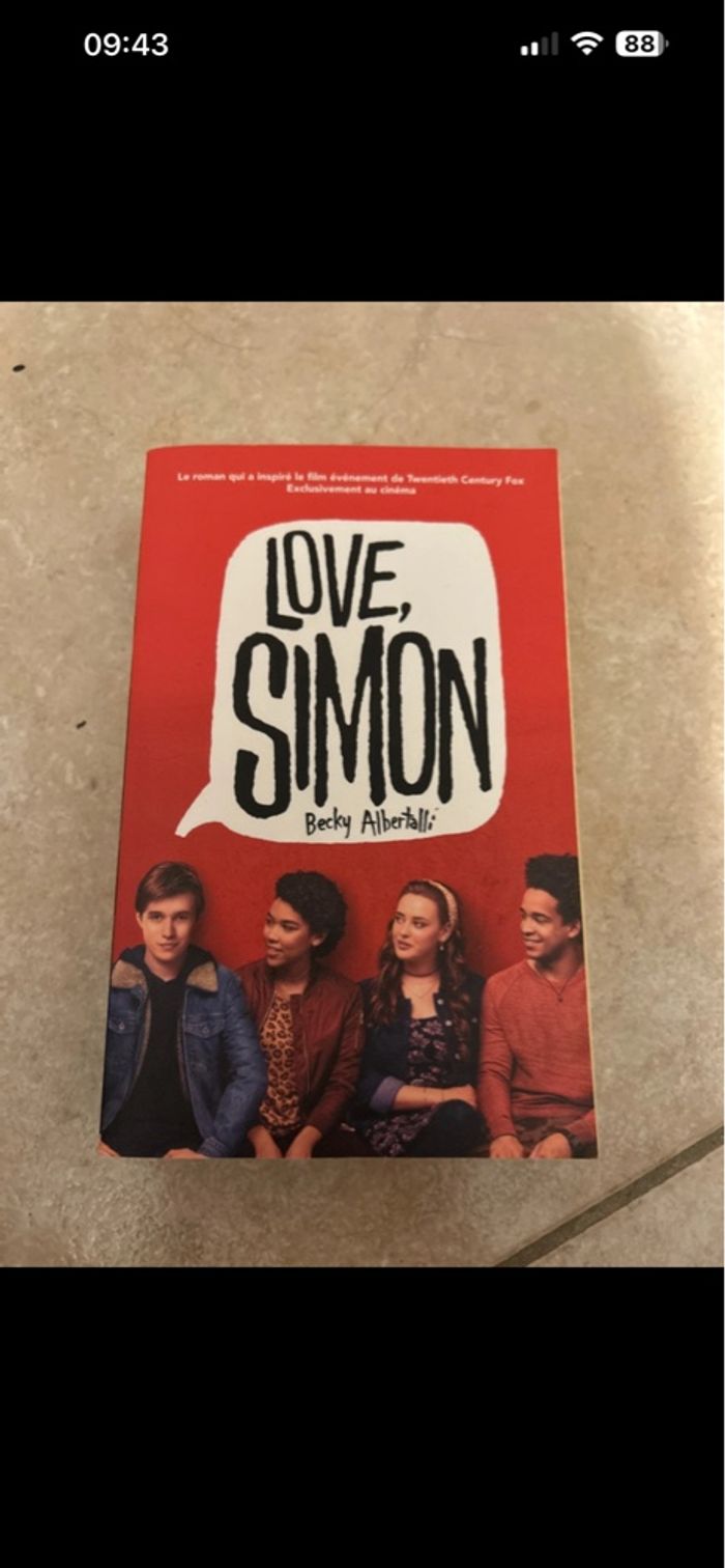Livre Love, Simon