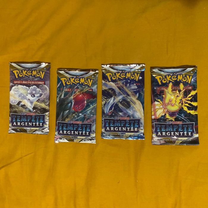 Art set booster Pokémon tempête argentée