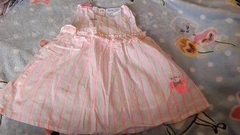 Robe Disney Minnie 9 mois neuf