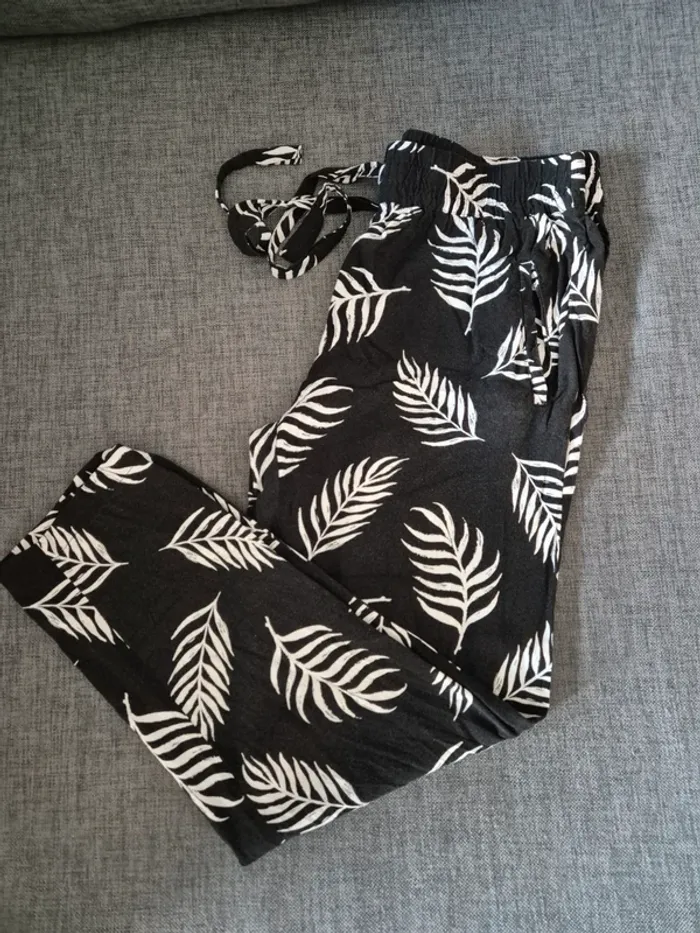Pantalon femme Taille 40