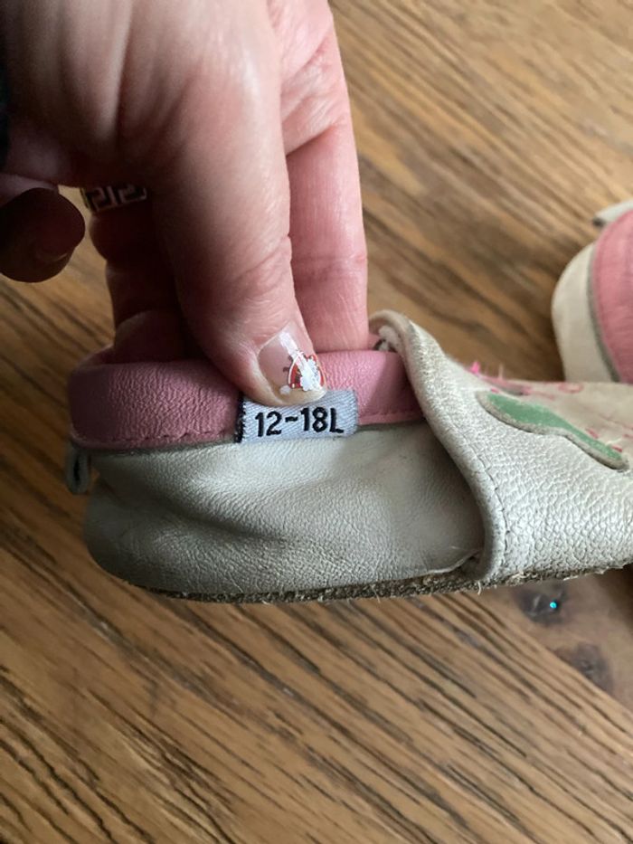 Chaussons en cuir bébé fille - photo numéro 3