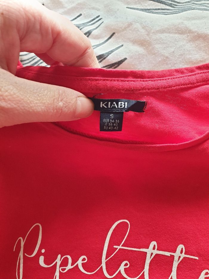 Tshirt rouge - photo numéro 2