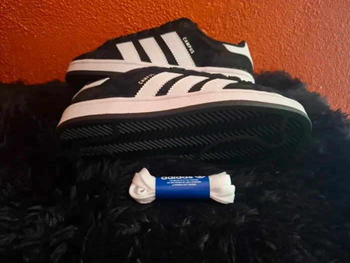 Adidas campus neuve noire et blanche - photo numéro 2