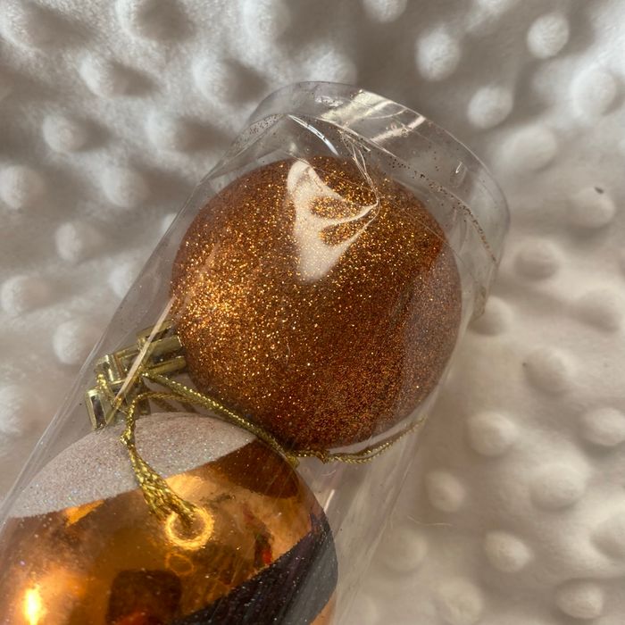 🎅✨ Boules de Noël cuivrées à paillettes – lot de 4 ✨🎅 - photo numéro 2