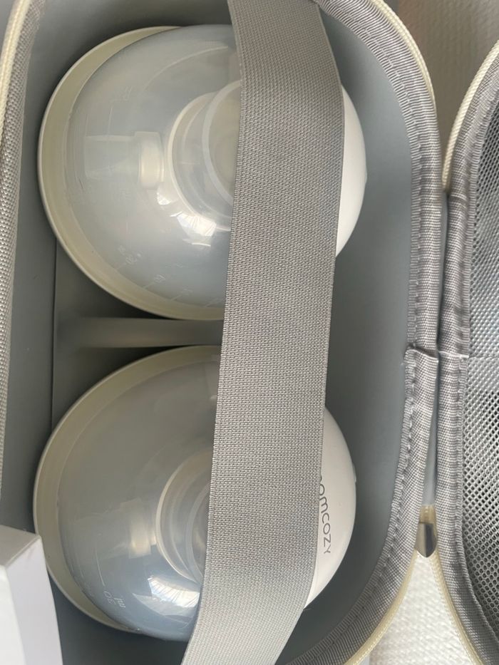 Tire-lait Momcozy M5 + sachets de conservation - photo numéro 3
