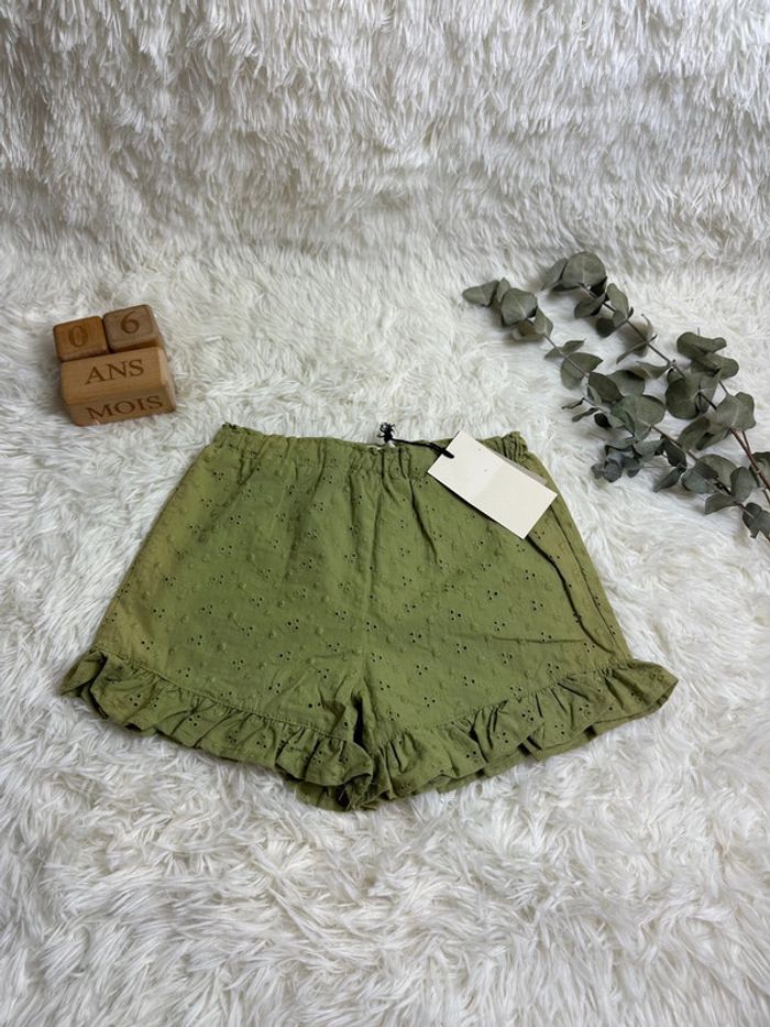 Short vert broderie anglaise Lil Atelier taille 7 ans