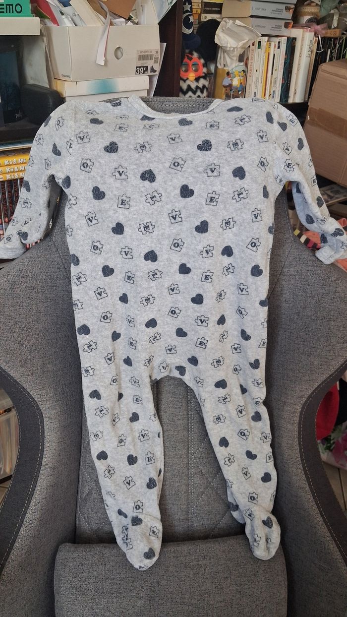 Lot pyjamas 18 mois - photo numéro 2