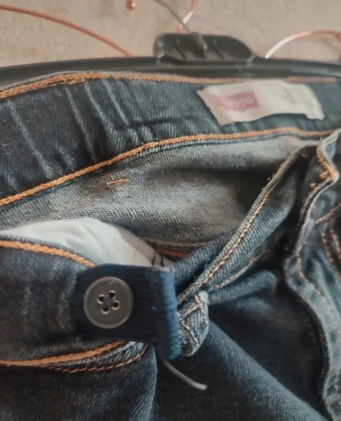 Levi's jeans 511 taille 12 - photo numéro 4