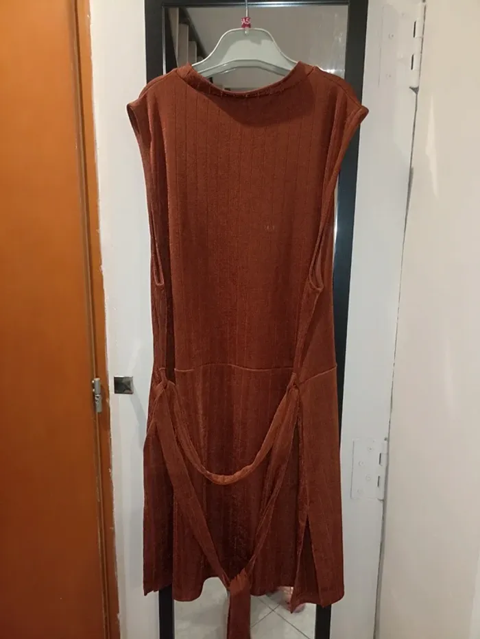 Robe marron moulante camaïeu avec ceinture Taille M - photo numéro 4