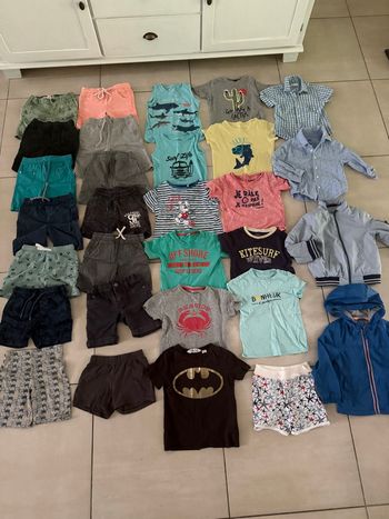 Lot vêtements été garçon short, t-shirt, veste, chemise taille 3 ans