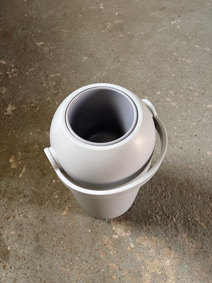 Poubelle à couche - photo numéro 2