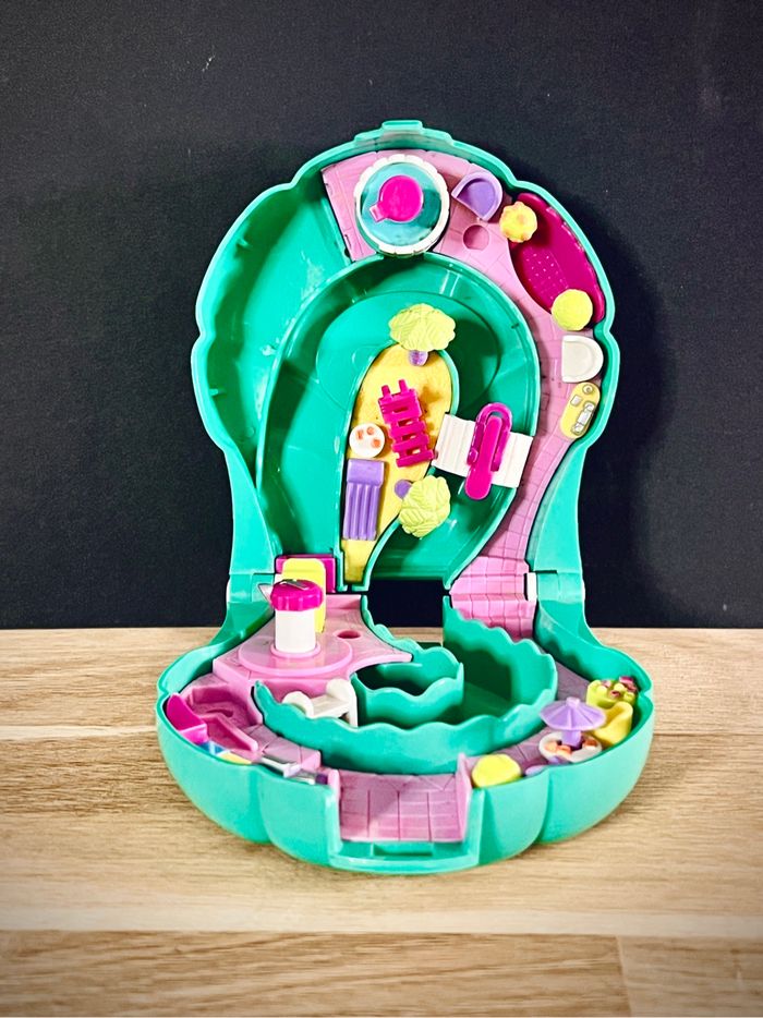 Polly Pocket Bluebird 1990 Water Park - Parc Aquatique Toboggan. Sans personnage.