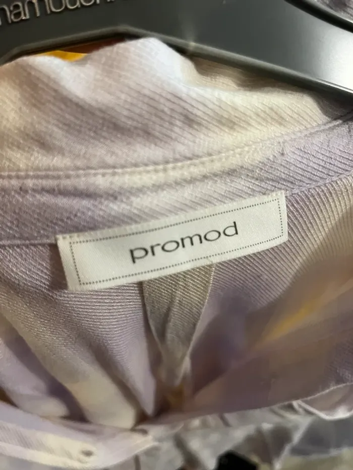 Chemise lilas - photo numéro 3